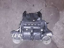 BMW 5 E39 Salono oro mazgo komplektas 6931680