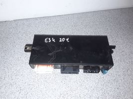 BMW 5 E34 Muut ohjainlaitteet/moduulit 8366229