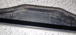 BMW 3 E46 Rivestimento sotto il faro/fanale 8208482