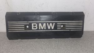 BMW 7 E38 Copri motore (rivestimento) 11121736003