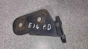 BMW 3 E36 Etupuskurin kannake 51118122578