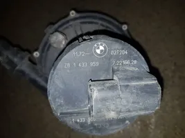 BMW 5 E39 Ansaugdämpfer Resonator 11721433959