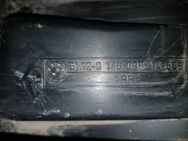 BMW 3 E36 Takapuskurin kannake 51128146095