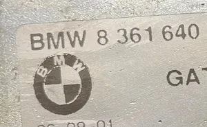 BMW 5 E39 Galinio stiklo valytuvo varikliukas 8361640