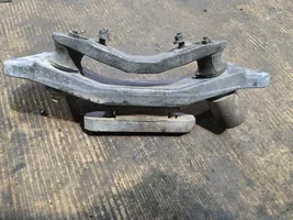 BMW 5 E39 Supporto della scatola del cambio 1094104