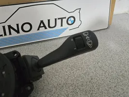 BMW 3 E46 Leva/interruttore dell’indicatore di direzione e tergicristallo 8376444