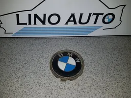 BMW 5 E39 Gamyklinis rato centrinės skylės dangtelis (-iai) 6768640