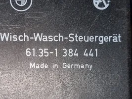 BMW 5 E34 Langų valytuvų rėlė 61351384441