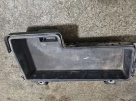 BMW 3 E46 Tapa/cubierta para la caja de la batería 8193797