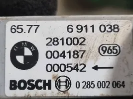 BMW 3 E46 Airbagsensor Crashsensor Drucksensor 6911038