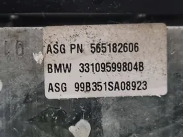 BMW 5 E39 Vairo oro pagalvė 33109599804B