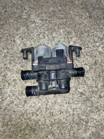 BMW 5 E39 Coolant heater control valve 1147412137