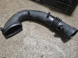 BMW 5 E39 Air intake duct part 7786777