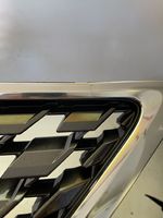 Lexus RX 450H Griglia superiore del radiatore paraurti anteriore 5311148390