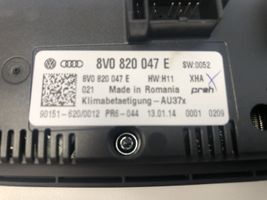 Audi A3 S3 8V Oro kondicionieriaus/ klimato/ pečiuko valdymo blokas (salone) 8V0820047E