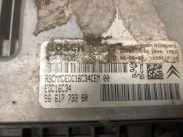 Citroen C4 I Picasso Sterownik / Moduł ECU 0281011863