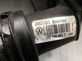 Volkswagen Golf VI Välijäähdyttimen jäähdytin 1K0145803T