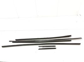 Nissan Navara D40 Moulures, baguette de toit 7196352