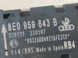 Audi A4 S4 B7 8E 8H Sensore d’urto/d'impatto apertura airbag 8E0959643B