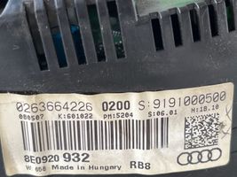 Audi A4 S4 B7 8E 8H Tachimetro (quadro strumenti) 8E0920932