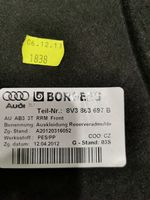 Audi A3 S3 8V Tavaratilan pohjan tekstiilimatto 8V3863697B