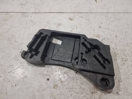 Volkswagen Touareg II Rivestimento vano della ruota di scorta 7P0012112F