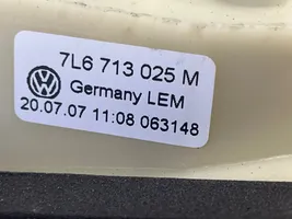 Volkswagen Touareg I Vaihteenvalitsimen verhoilu 7L6713025M