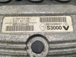 Renault Megane II Sterownik / Moduł ECU 8200298457