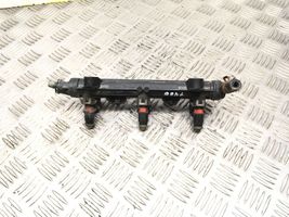 Seat Ibiza IV (6J,6P) Set di iniettori 03E133320