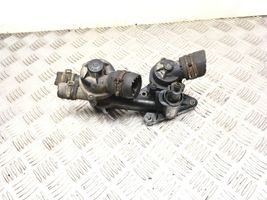 Audi A3 S3 8P Boîtier de thermostat / thermostat 03C121026