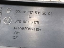 Skoda Octavia Mk1 (1U) Listwa zderzaka przedniego 6Y0807717B