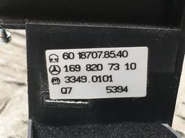 Mercedes-Benz A W169 Ohjauspyörän painikkeet/kytkimet 60187078540