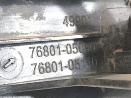 Toyota Avensis T270 Listwa oświetlenie tylnej tablicy rejestracyjnej 7680105110