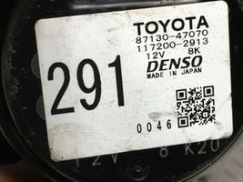 Toyota Prius (NHW20) Pečiuko ventiliatorius/ putikas 1172002913