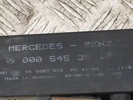 Mercedes-Benz Sprinter W906 Relais de bougie de préchauffage 0005453516