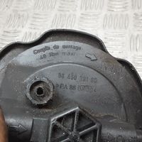 Volvo V50 Boîtier de filtre à carburant 9645928180