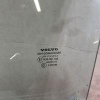 Volvo V70 Etuoven ikkunalasi, neliovinen malli DOT57M20AS2