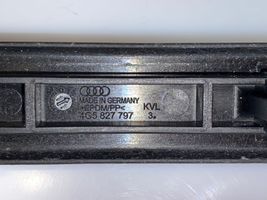 Audi A6 C7 Kita bagažinės apdailos detalė 4G5827797