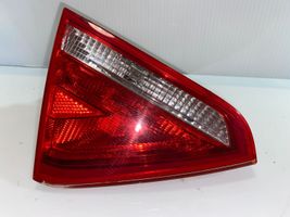 Audi S5 Задний фонарь в крышке 8T0945093