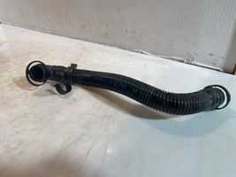 Audi Q7 4L Breather hose/pipe 7L0131625