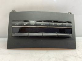 Mercedes-Benz E W212 Panel klimatyzacji A2129007704