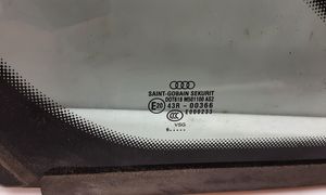 Audi A8 S8 D3 4E Fenêtre latérale avant / vitre triangulaire 