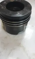 Audi A6 S6 C6 4F Piston 83L82