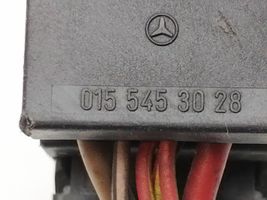 Mercedes-Benz 380 560SEC C126 Inna wiązka przewodów / kabli 0155453028