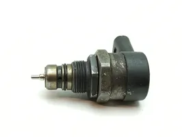 Mercedes-Benz E W211 Regolatore di pressione del carburante A6110780449