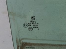Volkswagen Jetta VI Szyba drzwi tylnych 