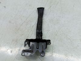 Volkswagen Touareg I Staffa del pannello di supporto del radiatore parte superiore 7L0805799D