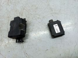 Volkswagen Touareg II Garage door switch 4H0907410A