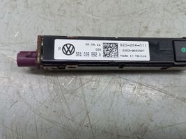 Volkswagen PASSAT B7 USA Amplificateur d'antenne 561035552