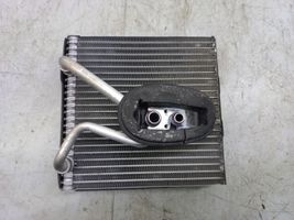 Volkswagen Jetta VI Gaisa kondicioniera radiators (salonā) 670680D